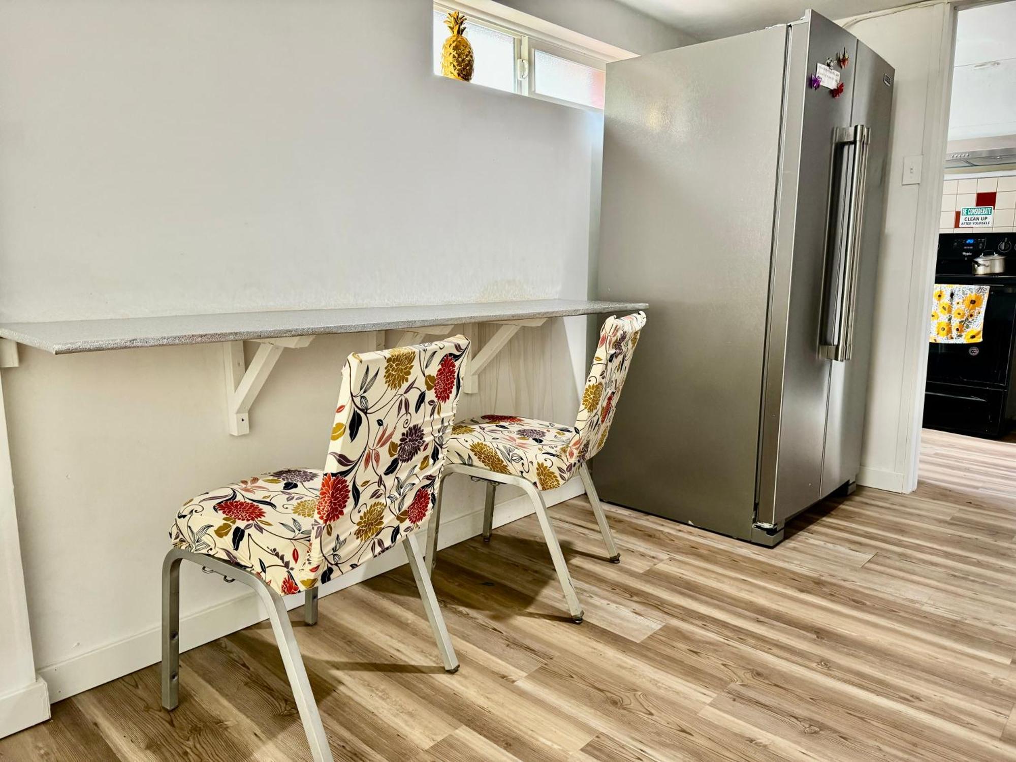 Private Room Tiny With Shared Bathroom Near Seatac Airport And Downtown Seattle Exterior foto